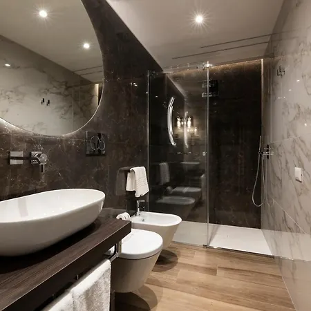Growel Exclusive San Pietro 2* Rome